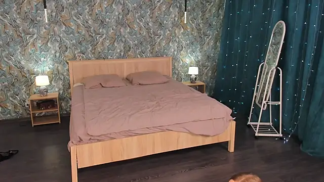 OdellaFrakeのライブXXXチャット