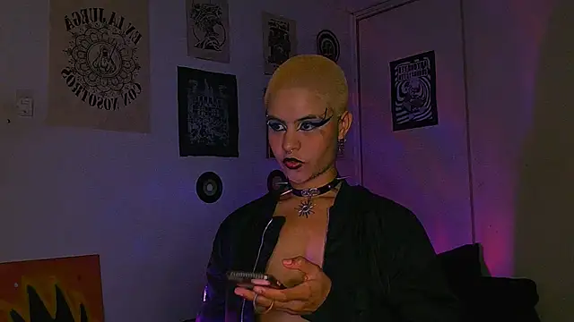 Chat +18 de alex_one888 ao vivo