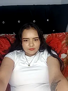 Emily_Rouse23 Chat XXX in diretta