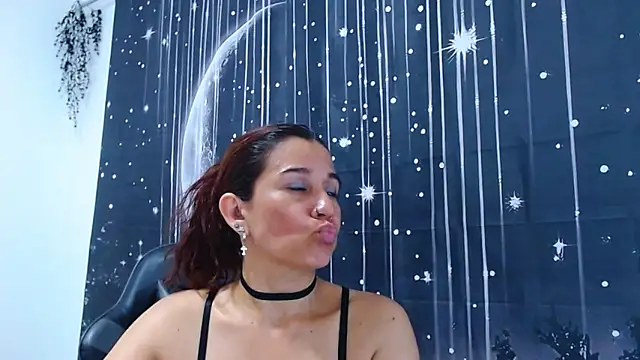 Hikaryfire Live XXX-Chat