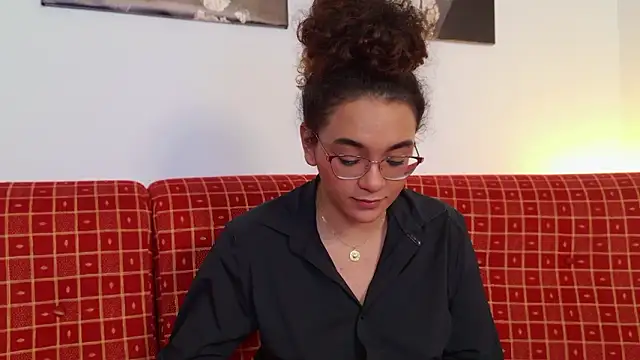 Taylor_Tina Live XXX-chat