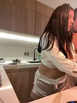 Tomas_Olivia Chat XXX in diretta