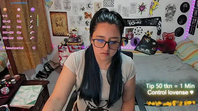 Živý XXX chat Cherry_blush_