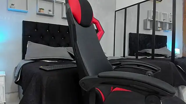 tyler_hank01 Chat XXX in diretta