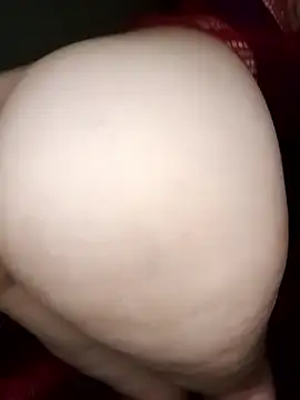 Quenn_squirt_ant_anal Adlı Modelin Web Kamerası Şovu