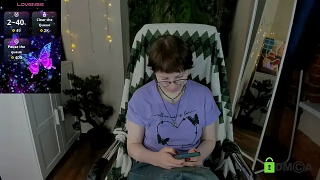 Chat +18 de Melissa_Wells ao vivo