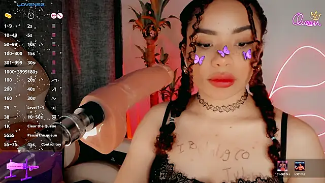 Chat XXX en directo de Queen_Deepthroat