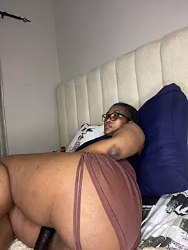 Chatroom XXX en direct de Bustygoddess32