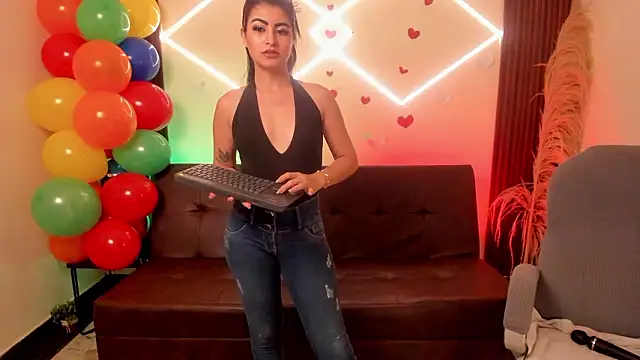 Chat +18 de lunaalynch ao vivo