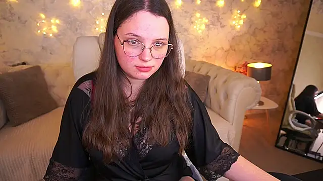 Chat +18 de SophieDreamss ao vivo