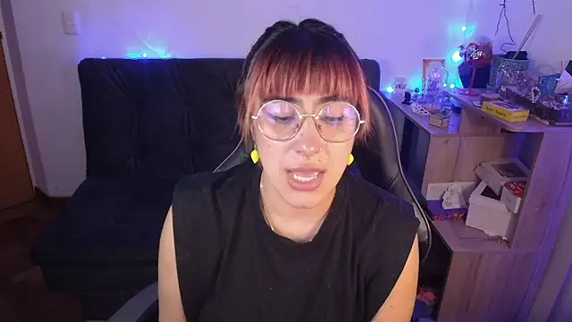 Chatroom XXX en direct de Miacatsito3