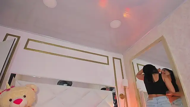 Chat +18 de i_kristi ao vivo