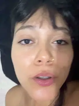 Chat +18 de Qadeshoficial ao vivo