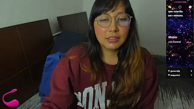 Chat XXX en directo de ella_harry