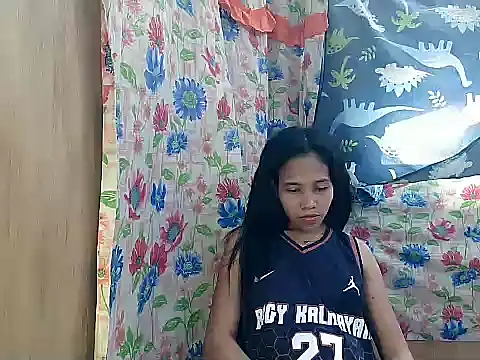 PinaySkinnyGirl Live XXX Chat