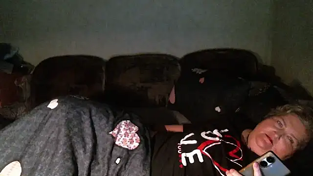 Lana555 现场XXX聊天