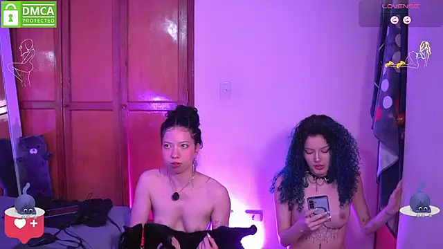 Katyroronoa Chat XXX in diretta