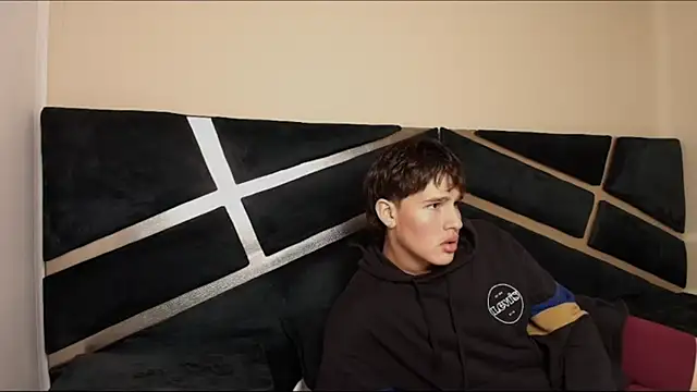 Chat XXX en directo de SEXYBOY_VC