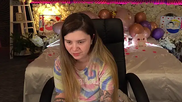 AmellyMilly Chat XXX in diretta