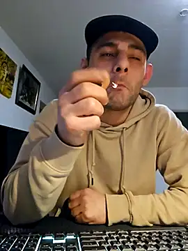 mihaimichael Webcamshow