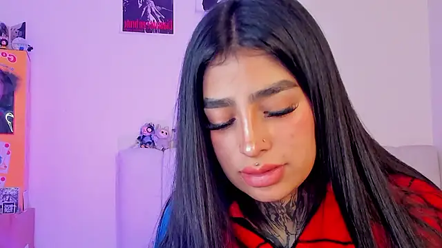 Aliceee_0 – Live XXX-chat