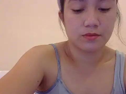 Lovelyclaya's Live XXX Chat