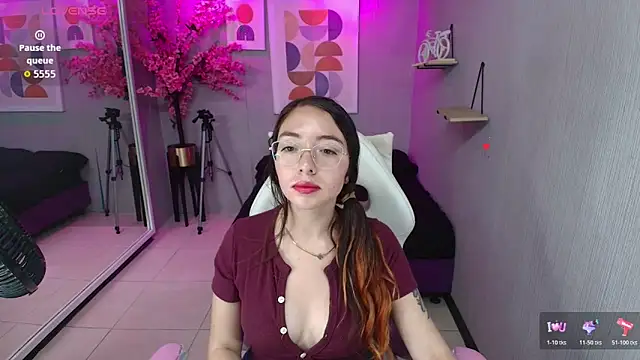Veronica_miiller Chat XXX in diretta