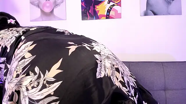 Maylin_Garcia: онлайн-секс-чат