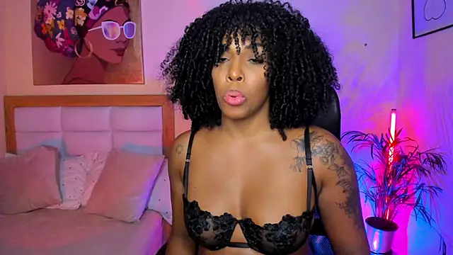 AitanaBrown_のライブXXXチャット