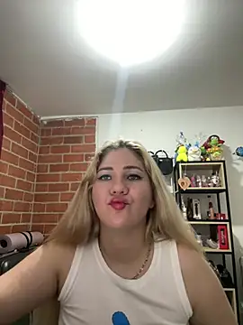 Celestedubois' Live XXX Chat