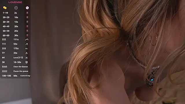 RaiArgandのライブXXXチャット