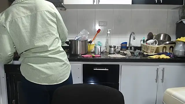 kateleyagrey 网络视讯表演