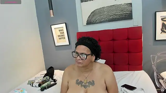 DinaDIRTY Live XXX Chat