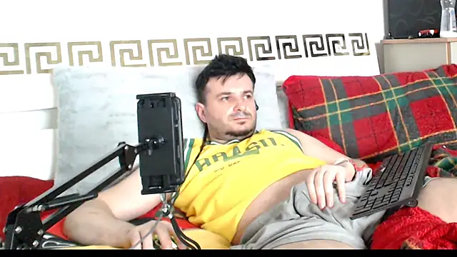 FuckToyBoy69's Live XXX Chat