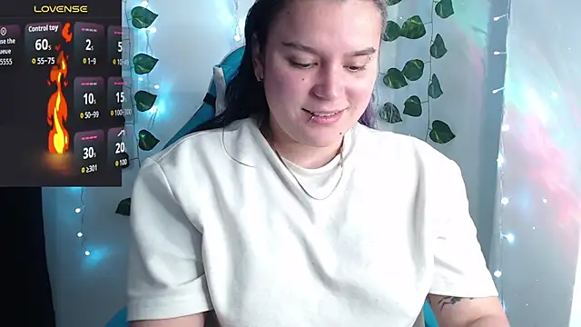 Nika_1_ 即時 XXX 聊天