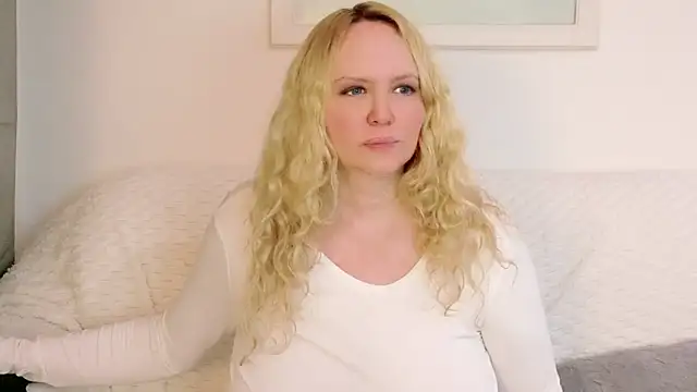 Sarah4you Chat XXX in diretta