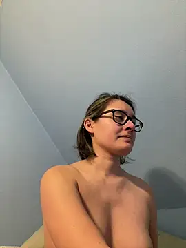 Chat XXX Live BellaBaby25