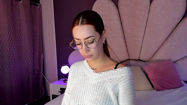 LolaGray__: απευθείας συνομιλία ΧΧΧ