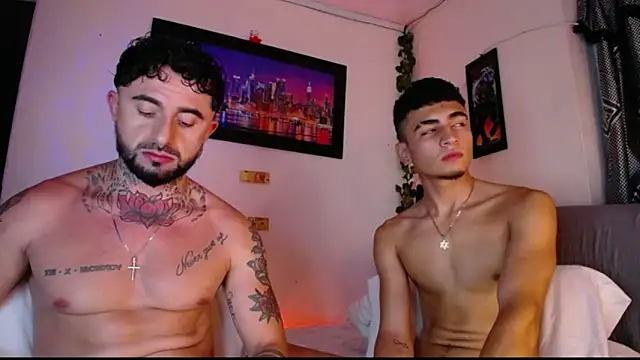 Show modela tiancam na web-kameri