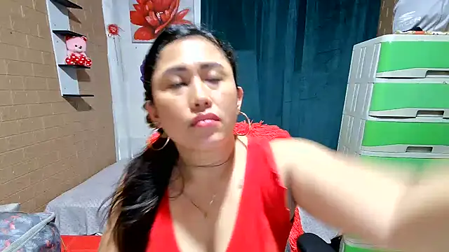 XXX chat uživo modela Ugly-Filipina