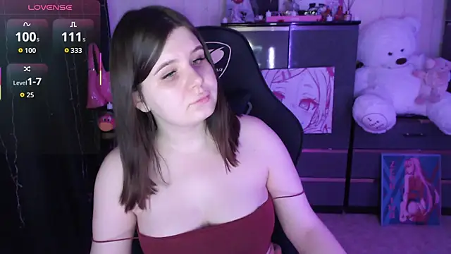 دردشة AmyVibess الجنسية المباشرة