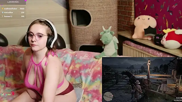 Chat XXX en directo de GamerGirl_Eve