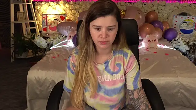 AmellyMilly Pertunjukan Webcam