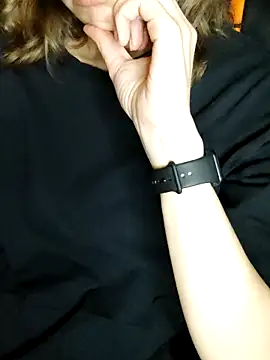 Aashikalaa Live XXX-Chat