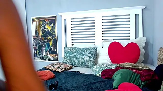 SativaHotxx1's Live XXX Chat