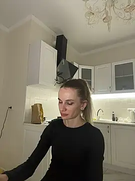 AinyrVixxen Live XXX Chat