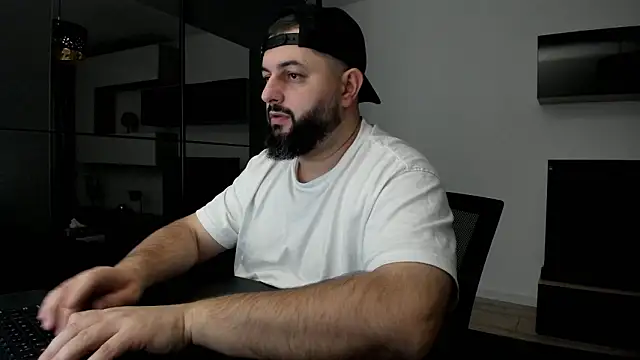 DravenPeak Pertunjukan Webcam