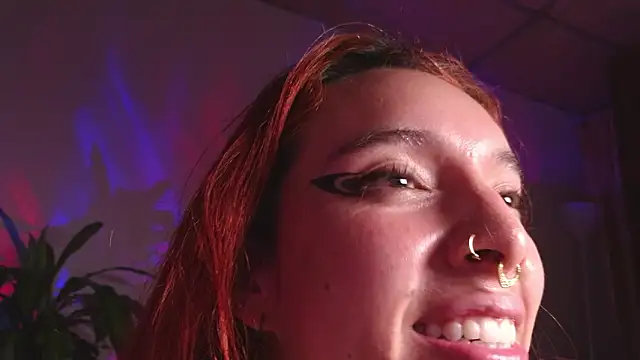 Chat XXX en directo de bri_von_dhara__