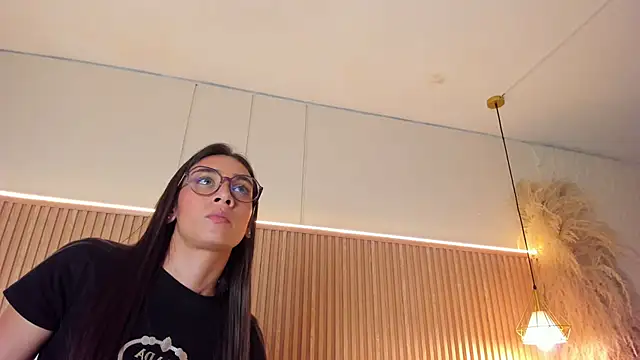 Sembang XXX Secara Langsung NahimiThompson