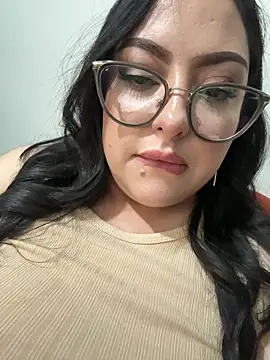 MileyGia Live XXX-Chat